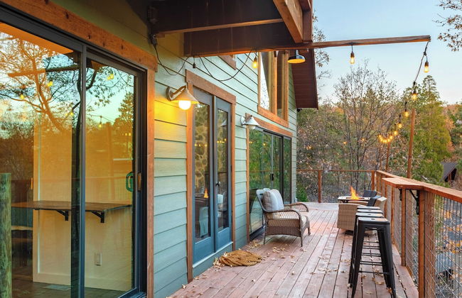 Legacy Lodge by Avantstay Upper-level Retreat Deck, Hot Tub - Foto 25