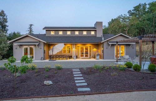 Luxurious, Modern Farmhouse in Wine Country - Foto 30