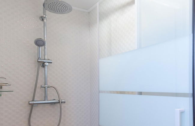 C12 - Sunshine Luz House by Dreamalgarve - Photo 33