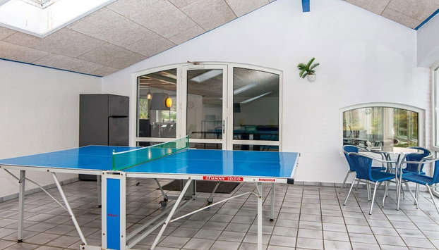 12 Person Holiday Home in Henne - Foto 5, Sala de juegos