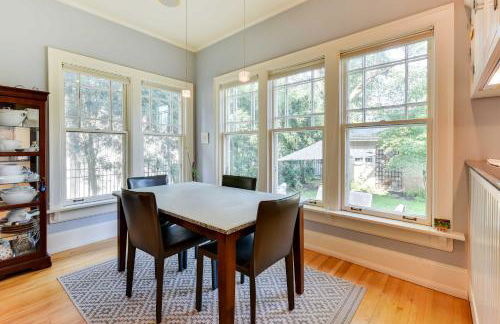 Charming MPLS Home with Patio - Walk to Uptown! - Foto 12