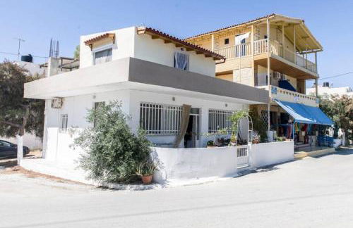 Johnny's Apartment - Photo 3