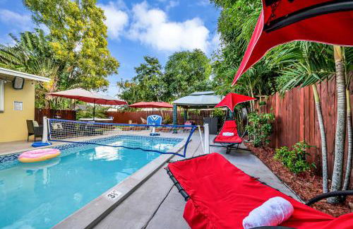 Heated Pool Spa BBQ Pool Table WiFi Near Beach-Downtown Fun - Foto 41