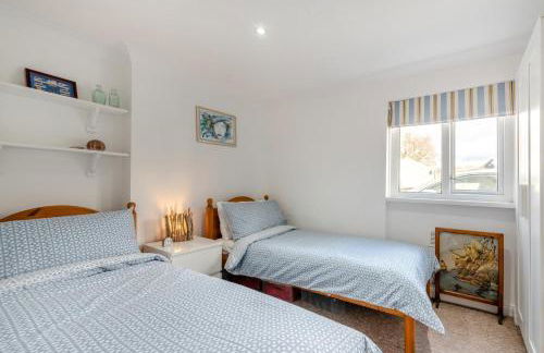 3 Bed in Little Haven oc-g34755 - Photo 5