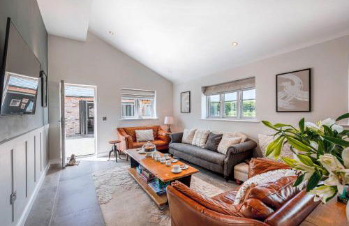 Greenwood House - Photo 23