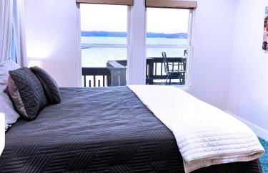 House on the WATER Lake of the Ozarks MO BIG DECK Swim Dock - Foto 16