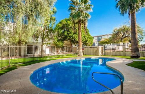 beautifully renovated townhouse - Foto 27