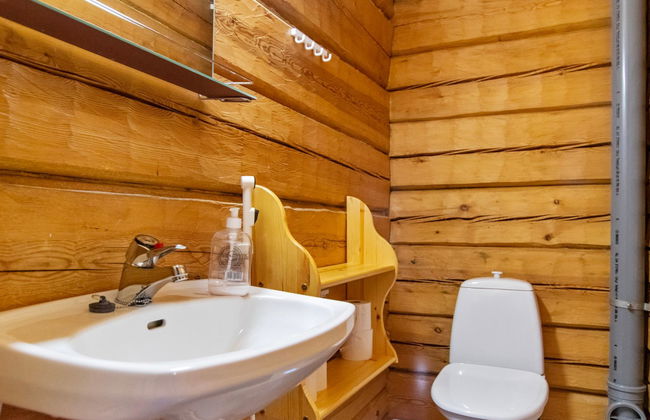 Ahmanpesä - Foto 16