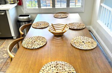 Buddha Gem, Central 6 Bed Room Luxury Home with Pool Hot Tub Game Room and much more - Foto 12