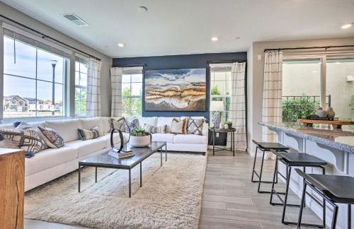 Relaxing Roseville Home with Outdoor Amenities - Foto 3