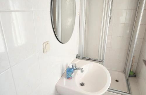 Wood Is Good! Kelkheim Central 24 7 Check In - Foto 48