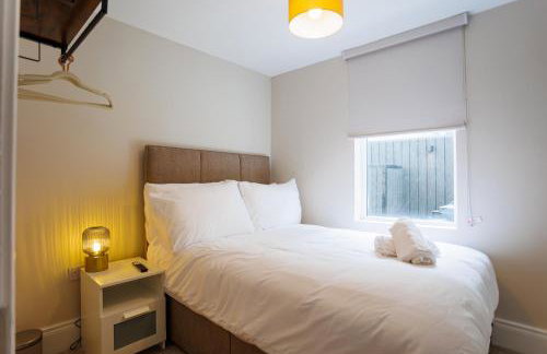 111 By Mayfair - Luxurious 12 Bedroom House, Portrush - Foto 68