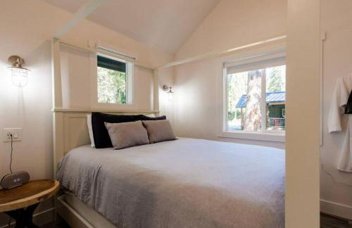 Lake House tiny cabin near Lake Wenatchee - Foto 3