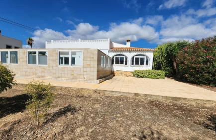 Villa with pool and barbecue on the Costa Blanca - Photo 16