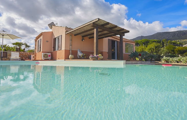 Villa Tari' - Photo 1