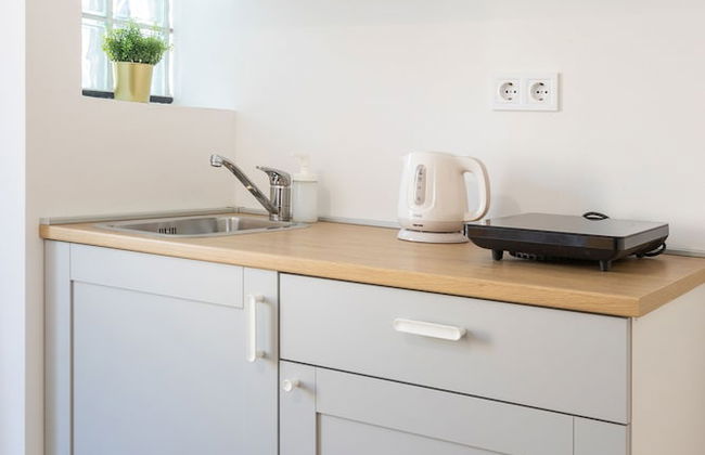 Cozy and Beautiful Studio Near City Center - Foto 8