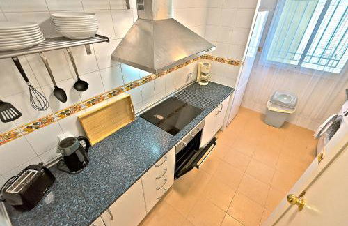 On Beach Deluxe Apartment with Pools and own Garden - Foto 22