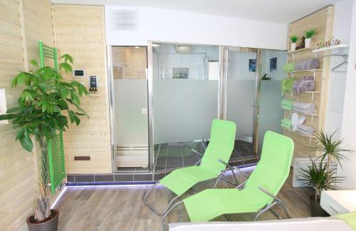 Wellnessapartment Nr1 mit Finnischer Sauna - Wallbox - Netflix - WLAN - Foto 1