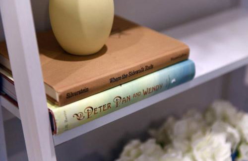 HostWise Stays - The Carnegie - Sauna, 1 Block from Butler St, Family Friendly - Foto 48