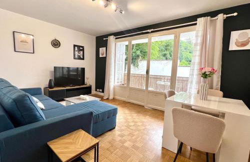 Large 3 bedroom parking and fiber - Foto 4