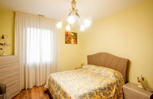 Lakeside Mansion With Pool - Foto 42