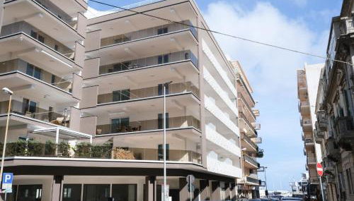 Milazzo Holiday Apartments&Rooms - LiveLoveTravel - Foto 1