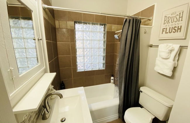 Stunning Bungalow Next to Unc - Free Cruiser Bikes! - Foto 14