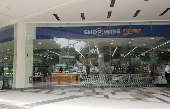 Condo Apartment in Mactan Newtown - Photo 59