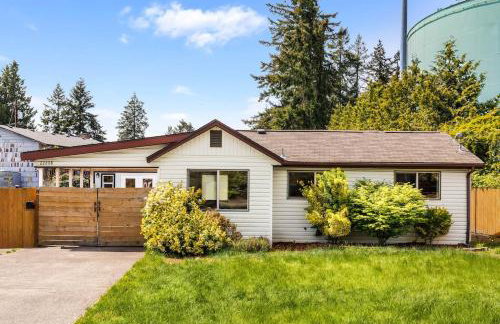 Cozy & Spacious 3BR2BA Home Near I-5 - Foto 23