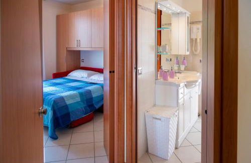 Italian vacation Homes - Iseo Lake Vista Retreat - Photo 40