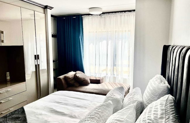 3-bedroom Luxury Apartment - Foto 3