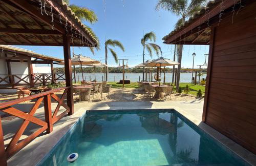 Lagoon Paradise - Photo 1