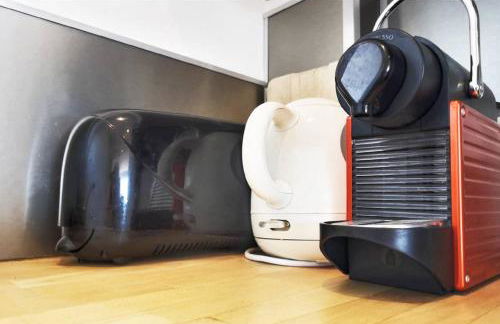 LE CALDERINI APPART - Face PLAGE WIFI et PARK Gratuit CALME - Résid Le Surcouf -TOP PROS SERVICESConciergerie La Grande Motte - Foto 15