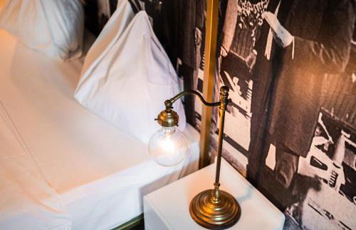 goldfinger + suites - Photo 65