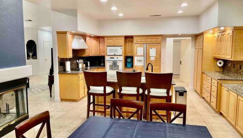 Peacock Suite Hot Tub Sleeps up to 4 Bbq - Foto 4