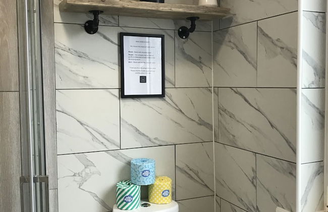 Bright Spacious 3-bed With Office & Patio, Preston - Foto 24