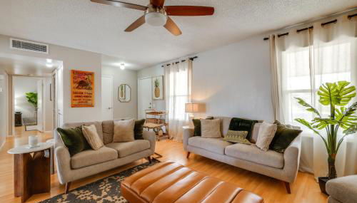 Walk to Golf Club Sun City Home with Private Pool! - Foto 2