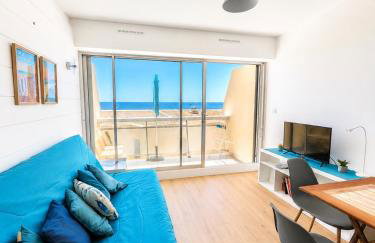 Duplex entièrement rénové avec clim, vue mer et Accès plage ! - Photo 9