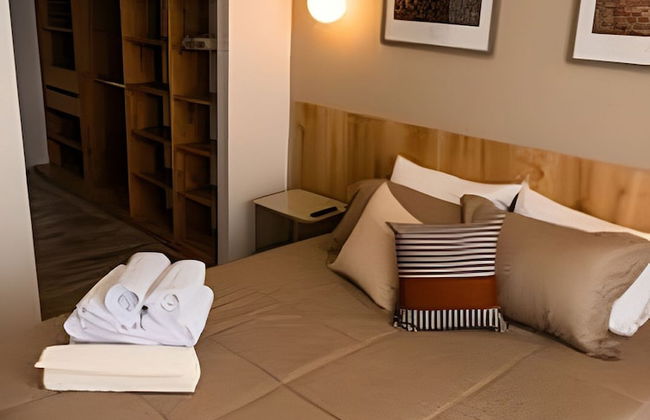 Apartasuites Cerritos Mall - Photo 2