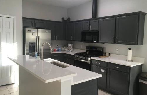 Family Villa with Private Pool near Disney Parks - Foto 3