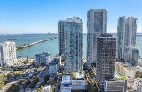 POSH Ocean View Penthouse - Heated Pool, Gym, Office! 10mins Beach - Foto 11