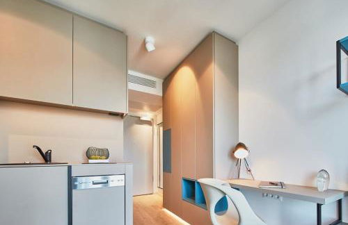 Business suite with skyline view with parking space - Foto 2