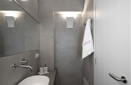 Camvillia Donoussa Village Suites - Photo 32