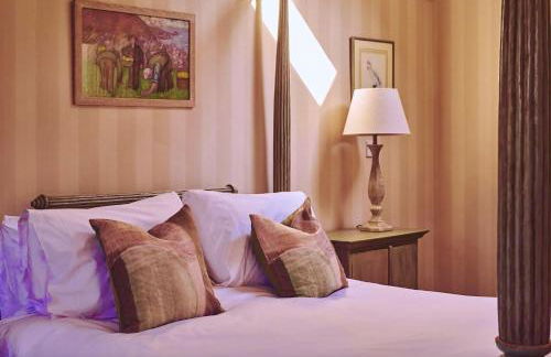 The Clock Tower & Dairy - Two x 2 Bed Barns with Indoor Pool - Photo 27