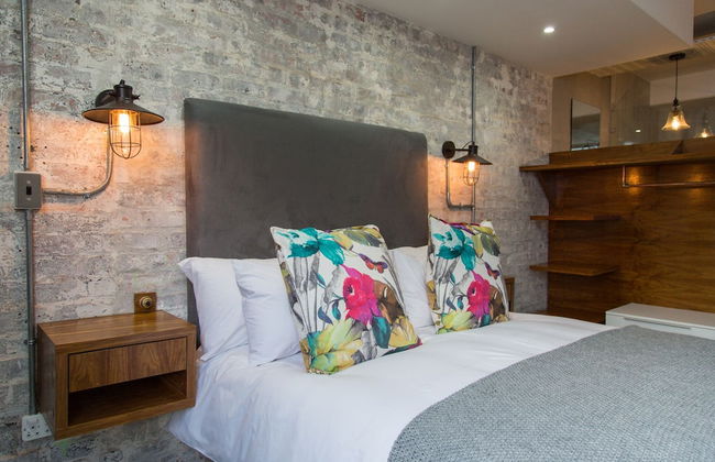 Buitenkloof Studio - Photo 3