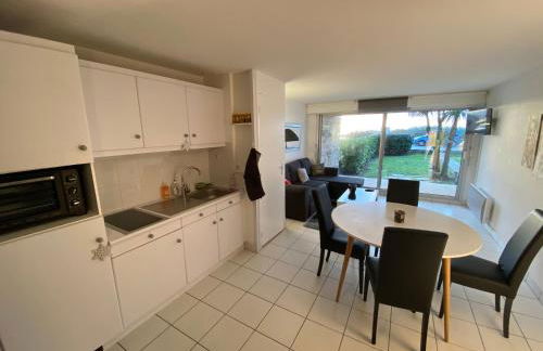 Loriot1- Appartement vue mer sur le fort bloqué ploemeur - Foto 9