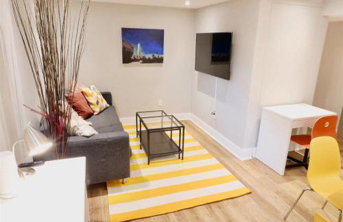 Best of Brookland Family Friendly w Private Parking - Photo 1