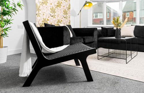 Stylish 3 Bedroom House - Parking - Garden - Great Barr - Netflix - Top Rated -121J - Foto 28