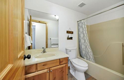 Country Bear Cabin at Bear Lake - Photo 30