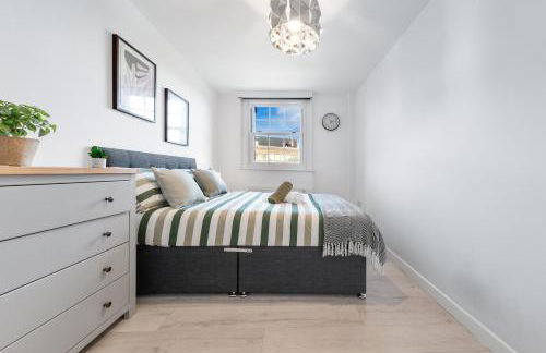 Spacious Lux Four-Bedroom Living - C London & Westminster - Photo 36